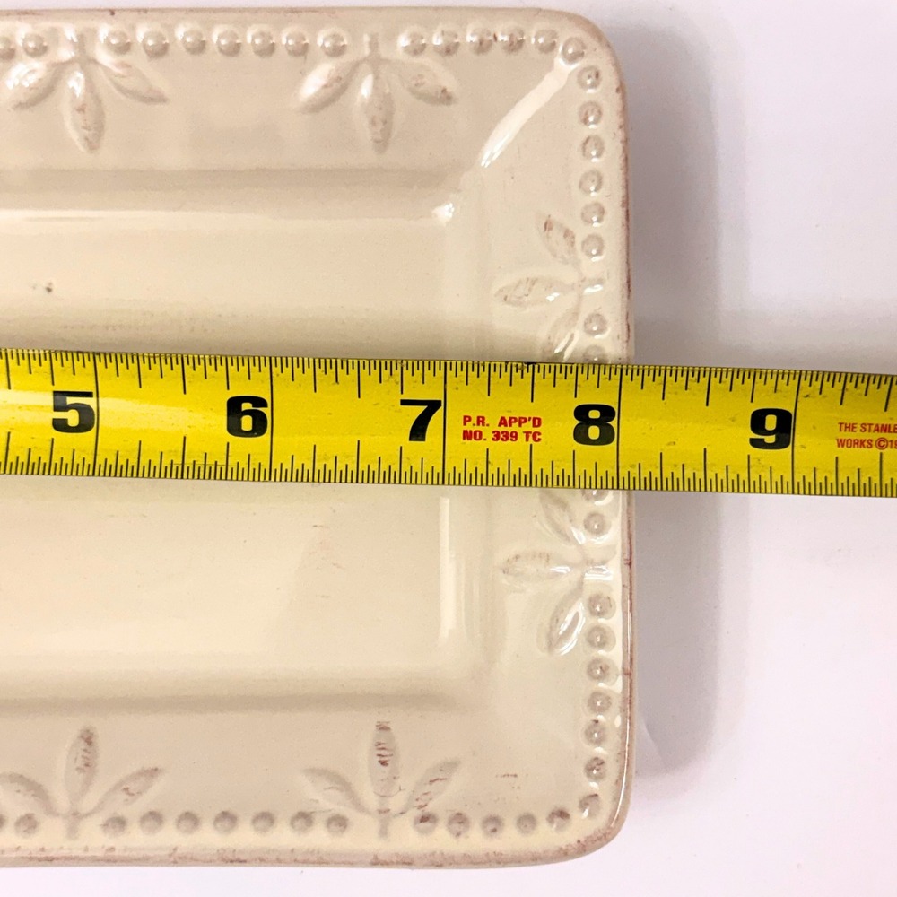 Sorrento Signature Embossed Cream Serving Platters Set 2 11.75" & 8.5" - Picture 10 of 11